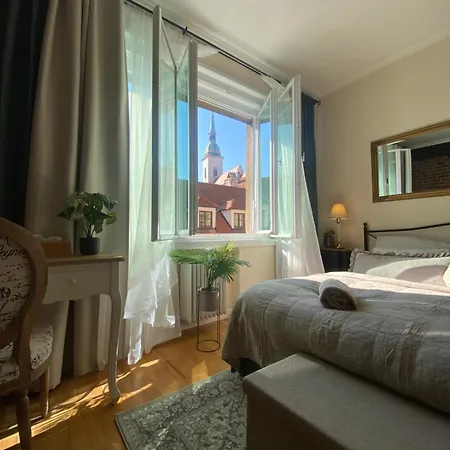 Audrey Hepburn Ii Location Cathedral View Air-conditioned Apartment