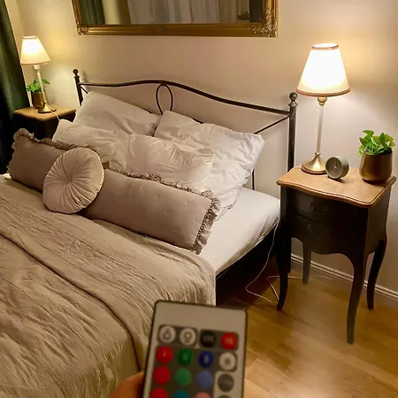 Audrey Hepburn Ii Location Cathedral View Air-conditioned דירה ברטיסלאבה