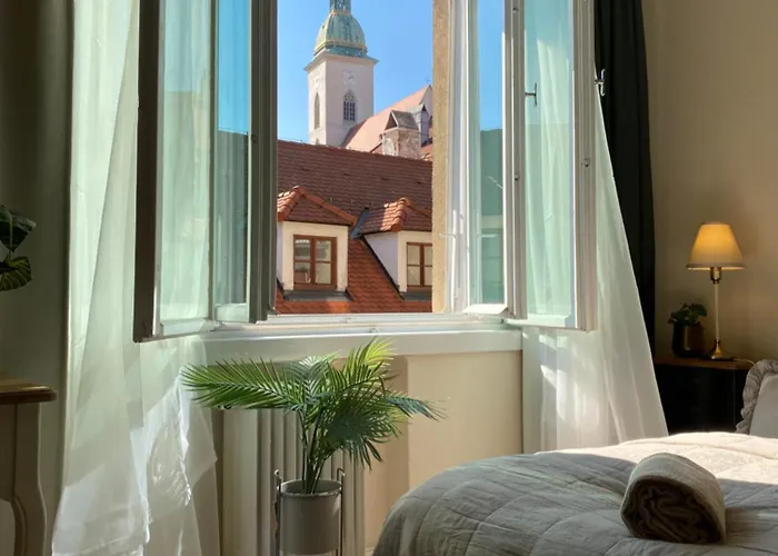 Audrey Hepburn Ii Location Cathedral View Air-conditioned Apartament