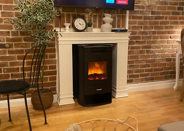 Lägenhet Audrey Hepburn Ii Location Cathedral View Air-conditioned *