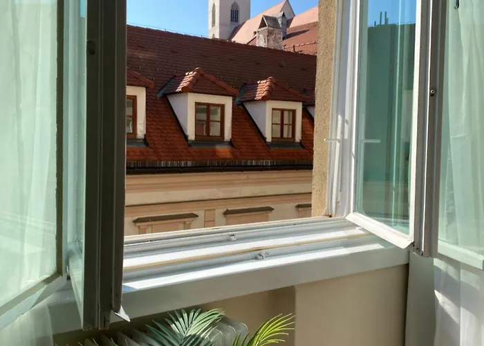 Apartament Audrey Hepburn Ii Location Cathedral View Air-conditioned