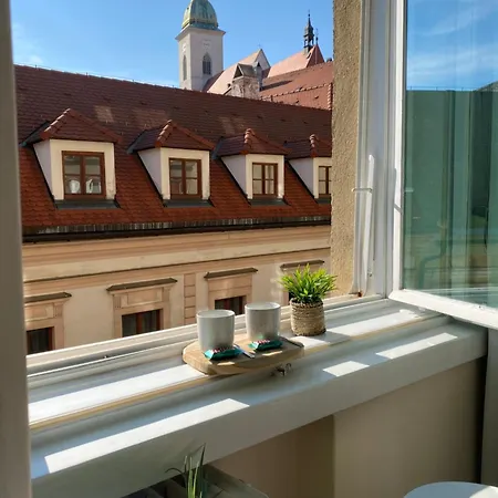 Apartament Audrey Hepburn Ii Location Cathedral View Air-conditioned Bratislava