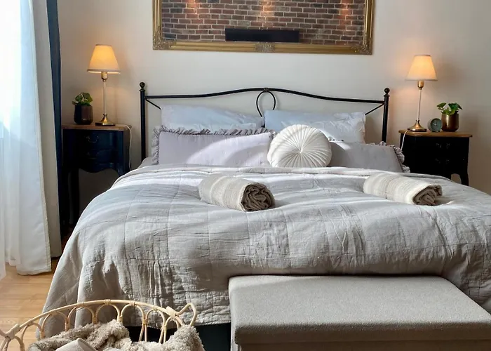 Audrey Hepburn Ii Location Cathedral View Air-conditioned アパート *