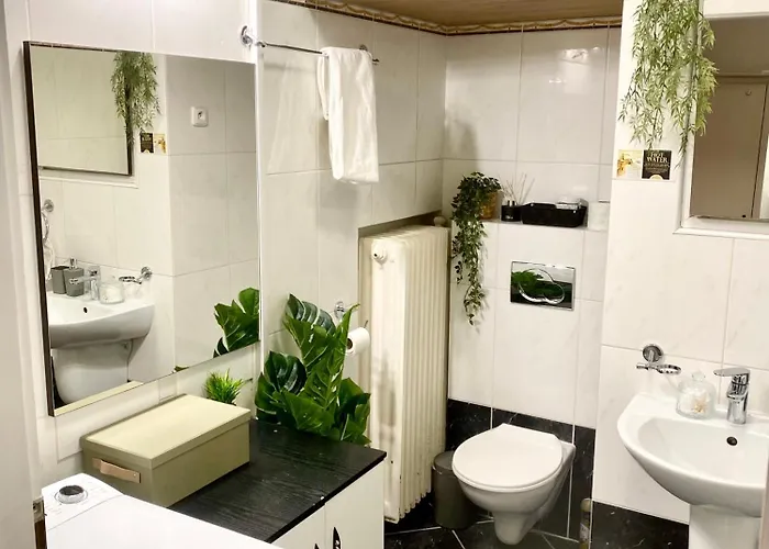 Audrey Hepburn Ii Location Cathedral View Air-conditioned アパート